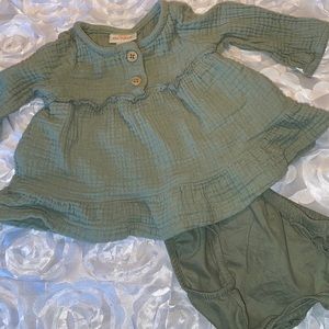 Long sleeve dress 0-3 month
